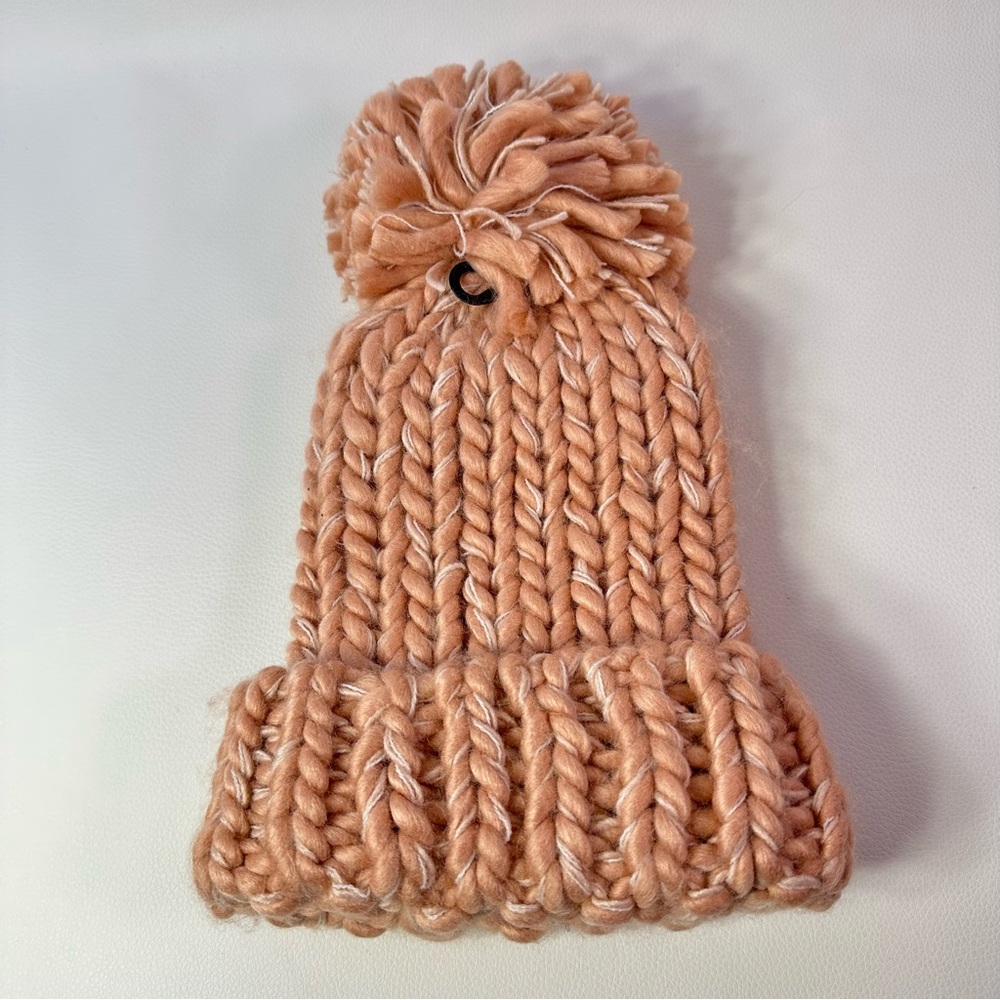 NEW Women's Marcus Adler Luxe Chunky Knit Cuffed Beanie Pink NWT - Picture 5 of 5